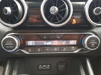 2025 Nissan SENTRA SR PLATINUM BITONO CVT 25