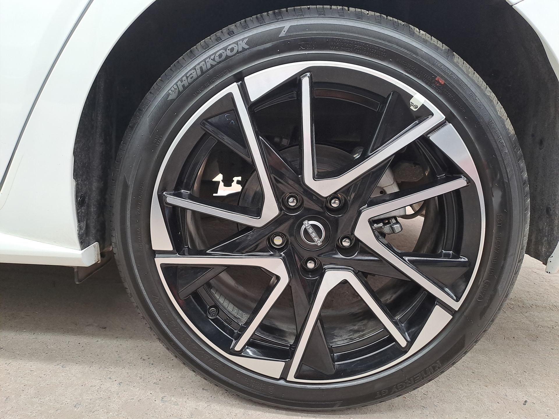 2025 Nissan SENTRA SR PLATINUM BITONO CVT 25