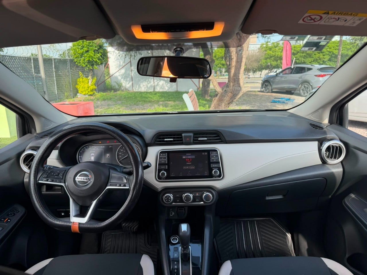2020 Nissan VERSA ADVANCE CVT
