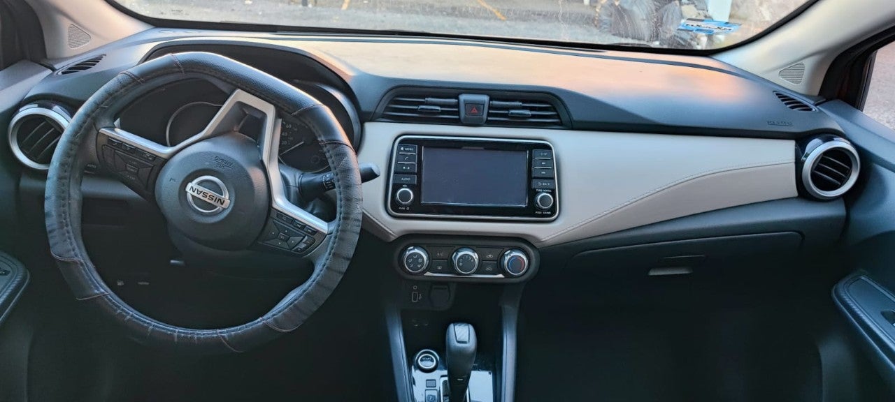 2022 Nissan VERSA ADVANCE CVT 22