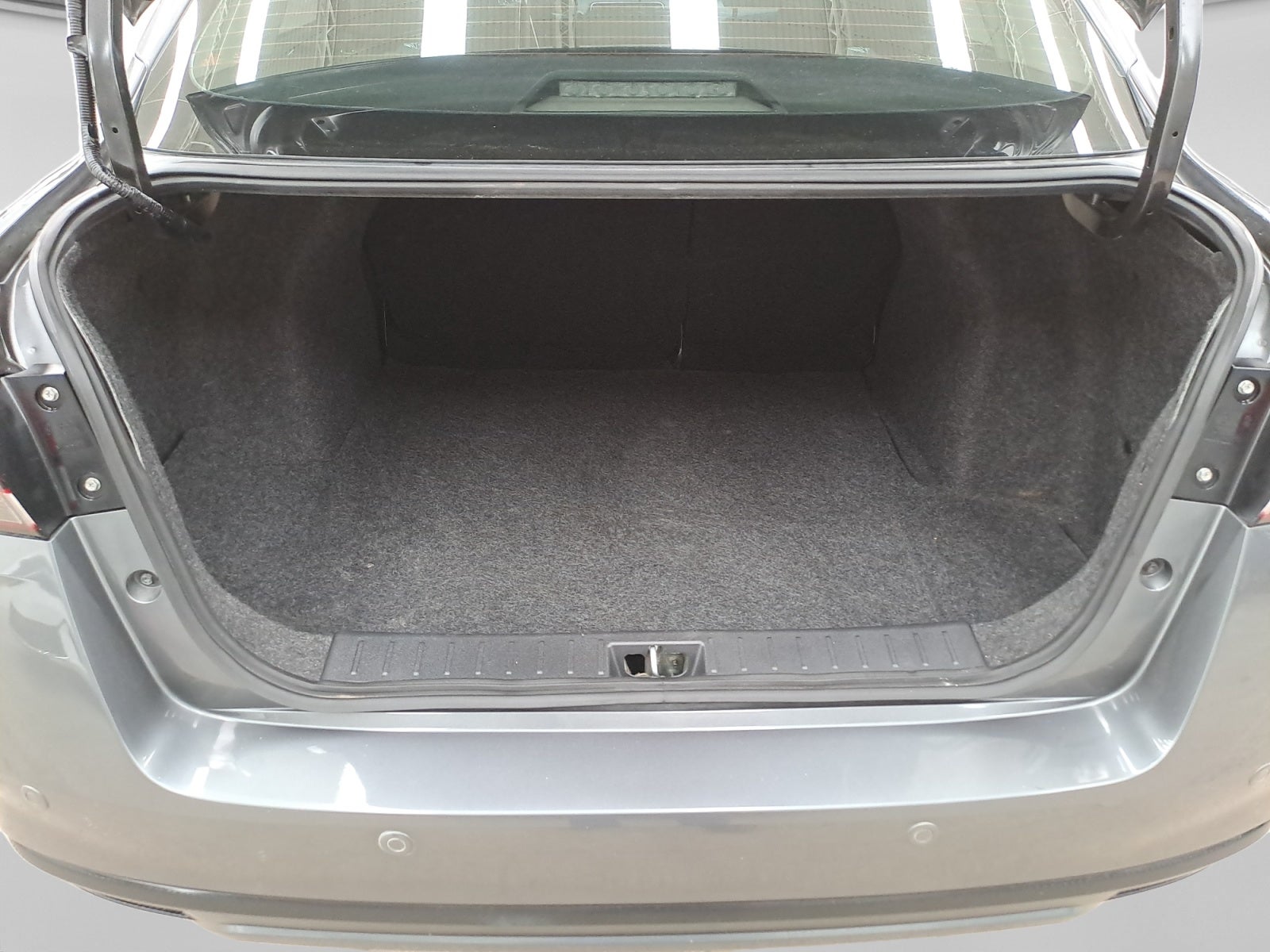 2024 Nissan VERSA ADVANCE MT 24