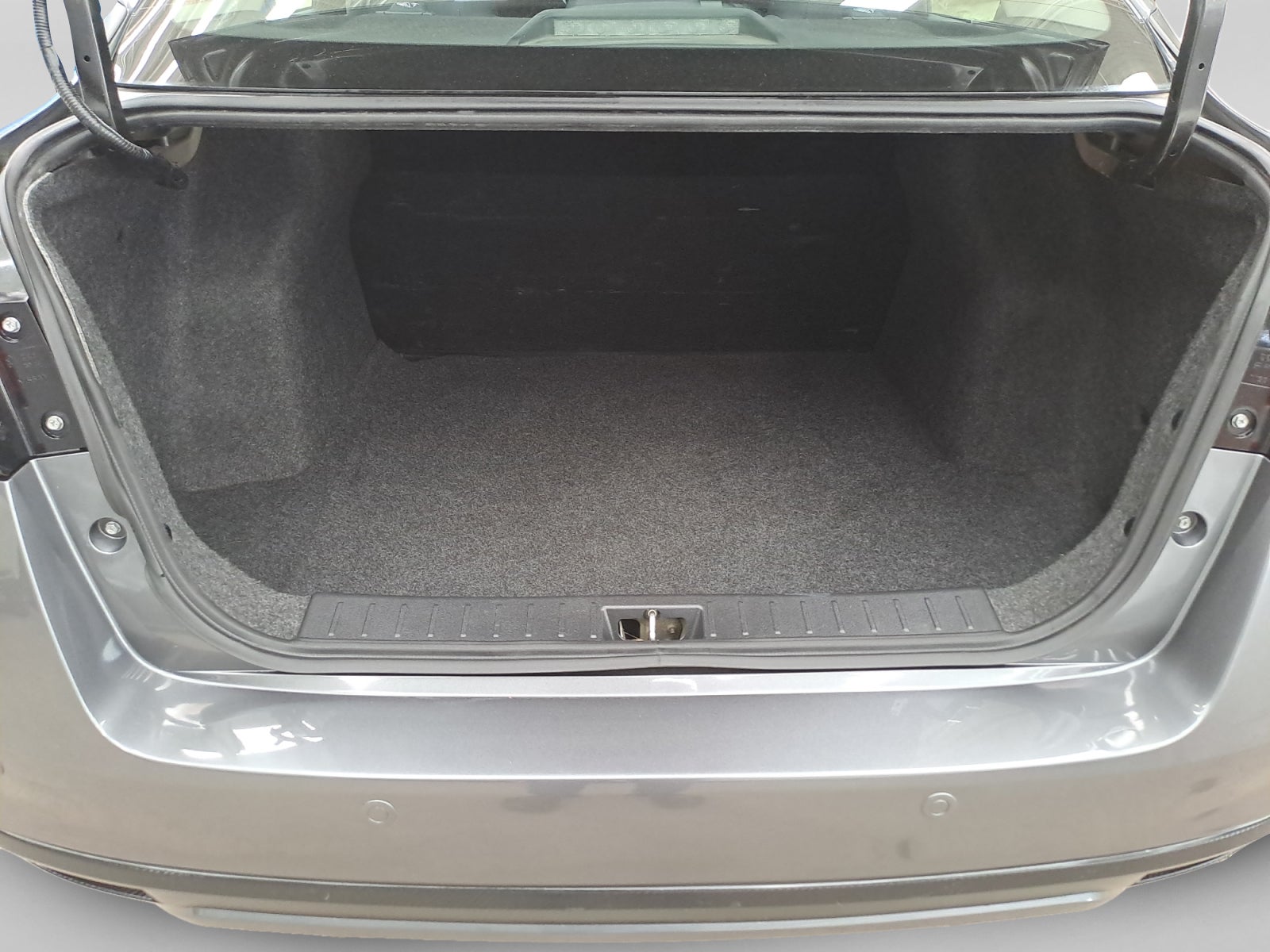 2023 Nissan VERSA SENSE CVT 23