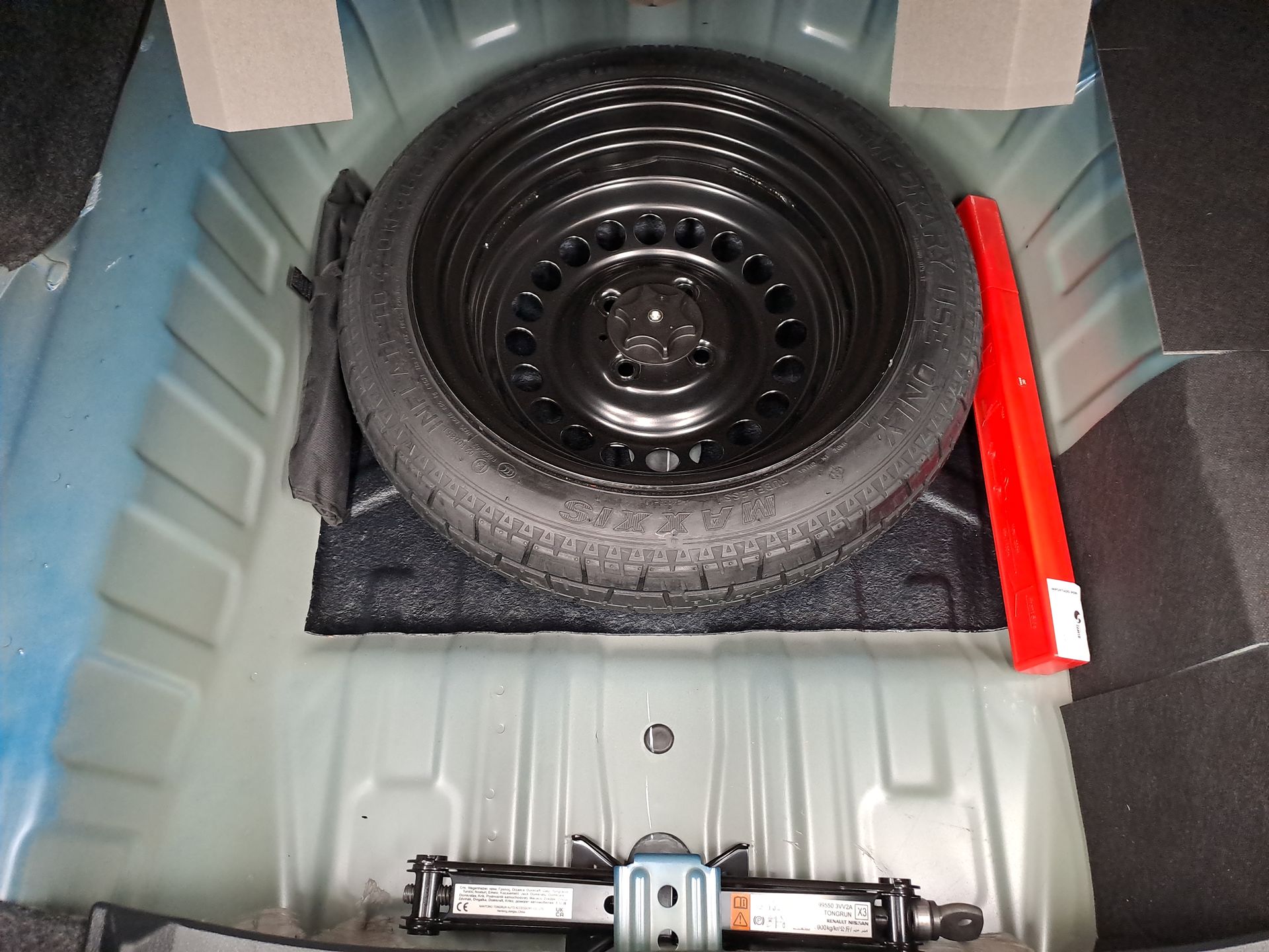 2024 Nissan VERSA ADVANCE CVT 24