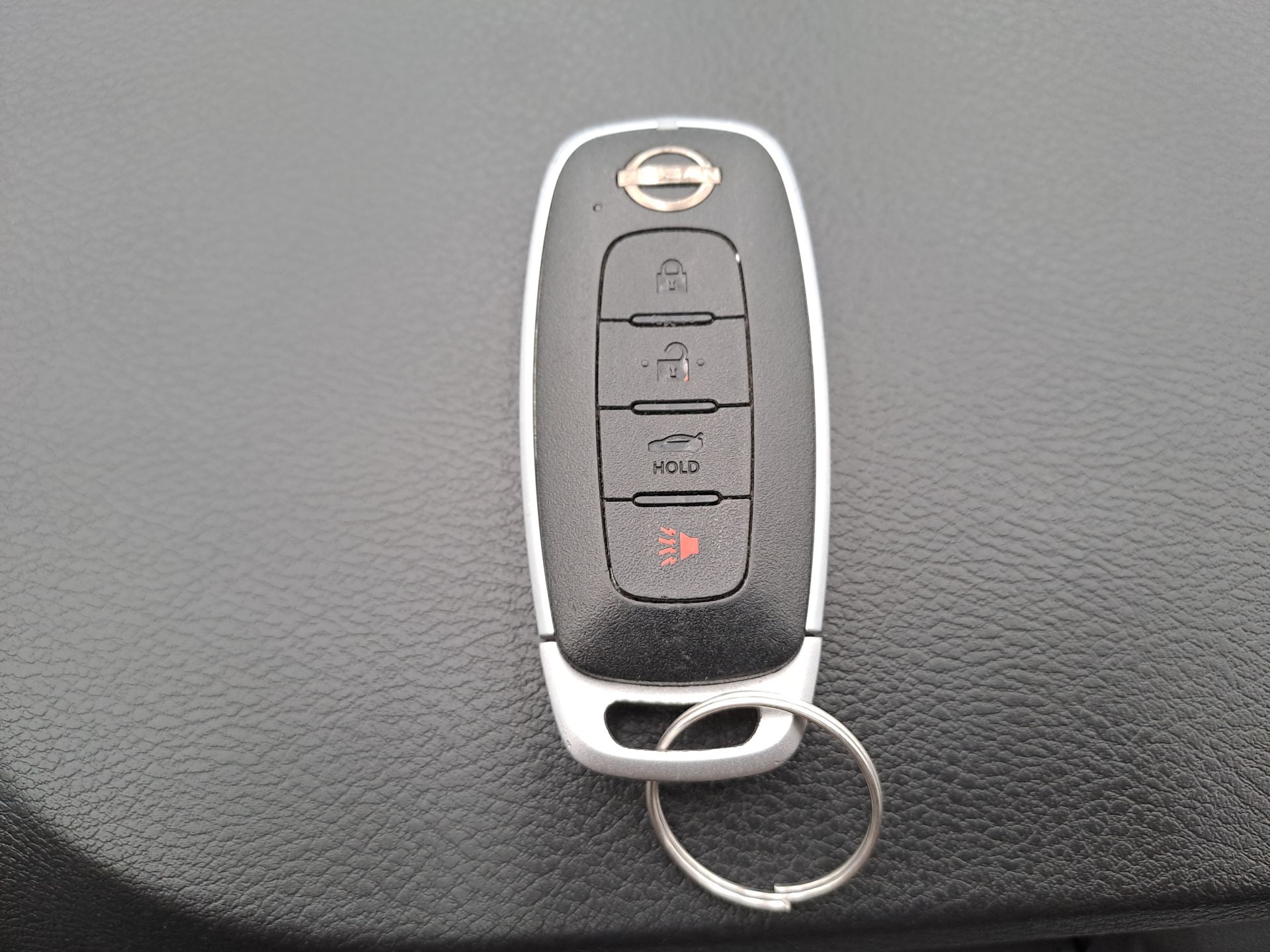 2024 Nissan VERSA ADVANCE CVT 24