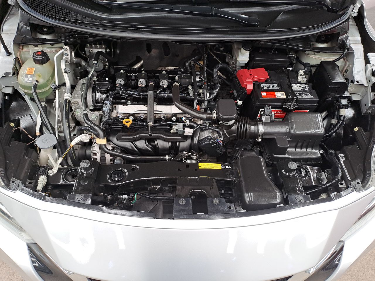 2021 Nissan VERSA SENSE MT 21