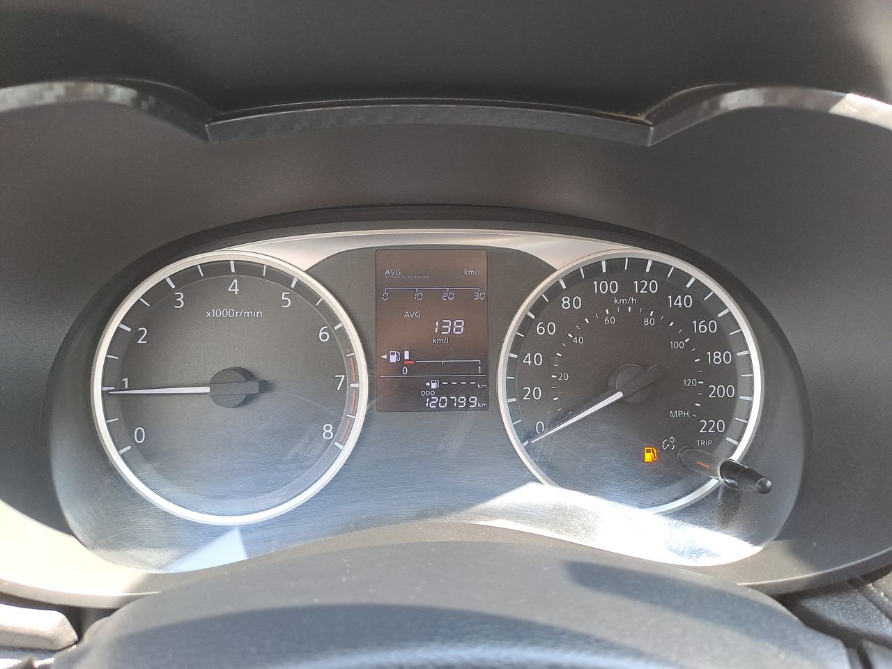 2021 Nissan VERSA SENSE MT 21
