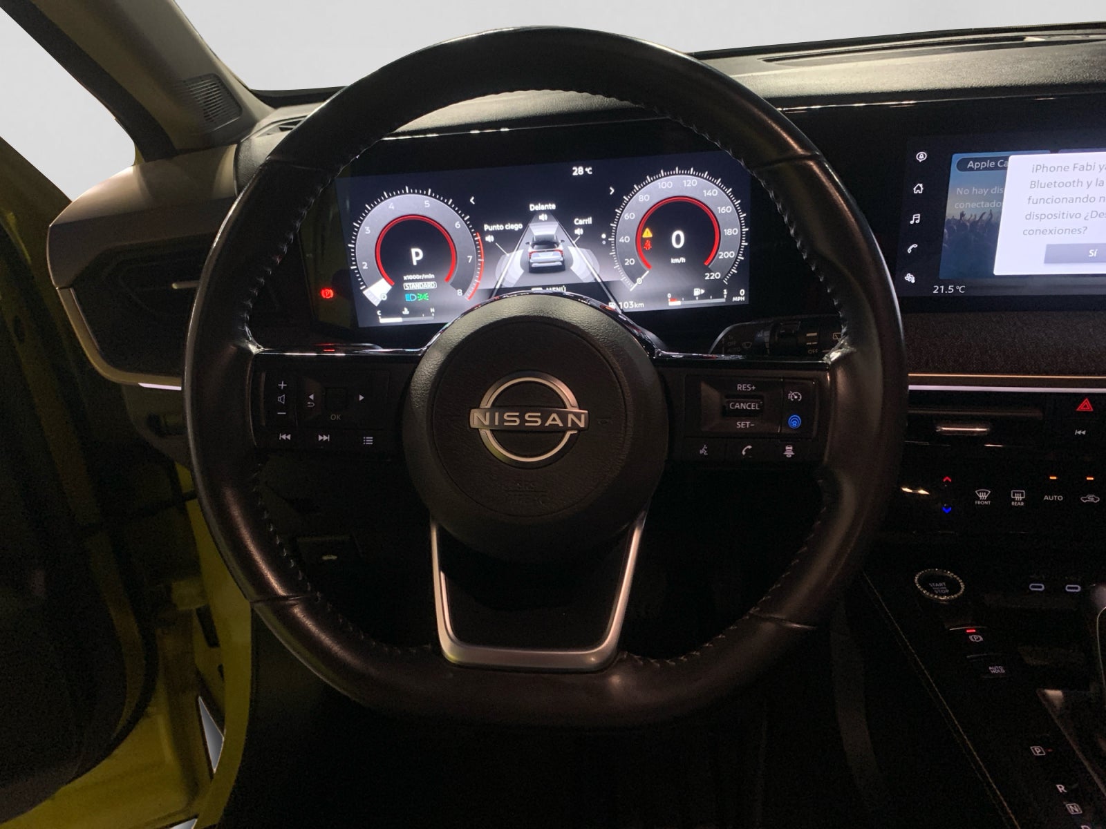 2025 Nissan KICKS PLATINUM CVT 25