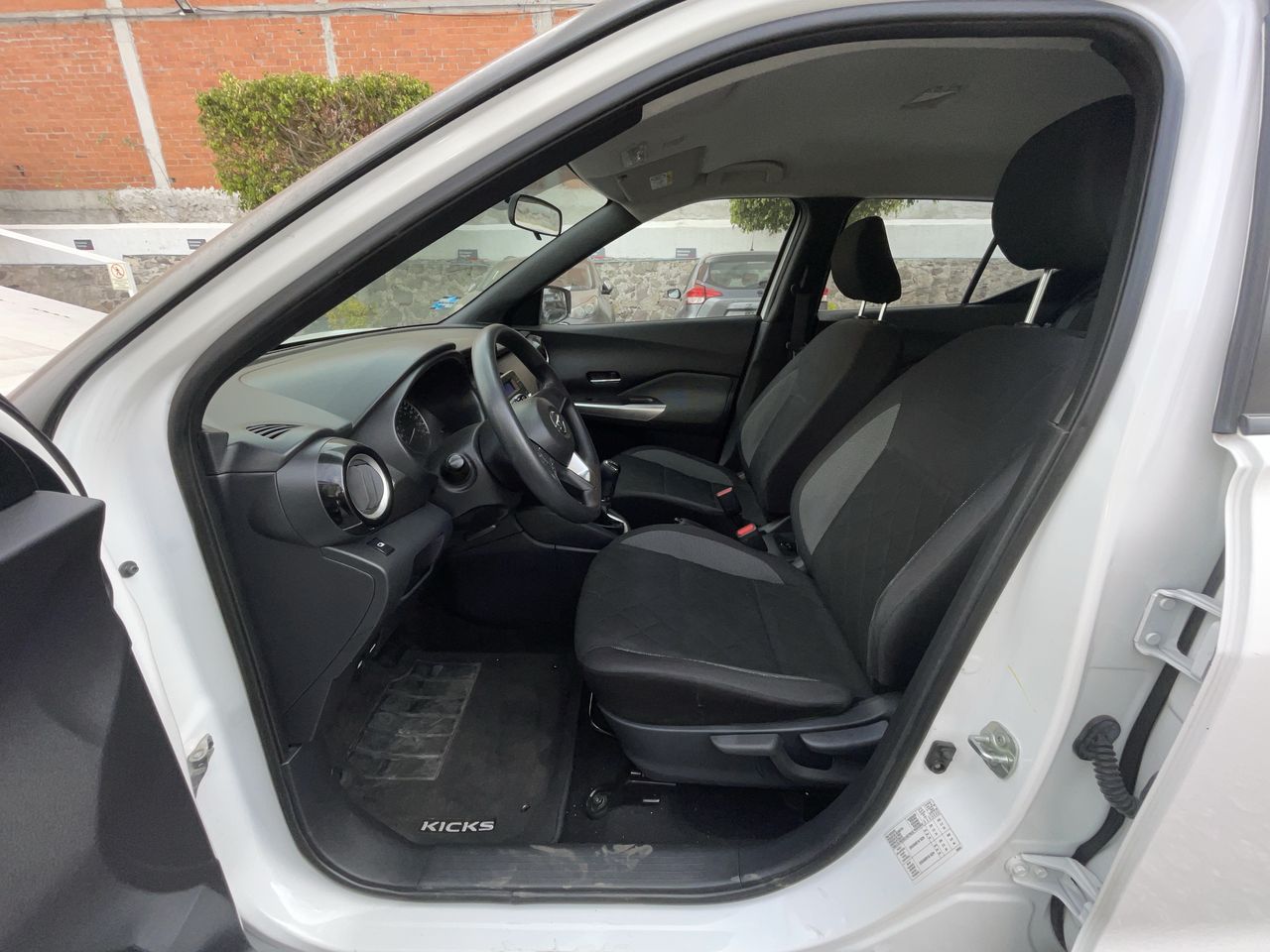 2019 Nissan KICKS 1.6 SENSE LTS T/M A/C