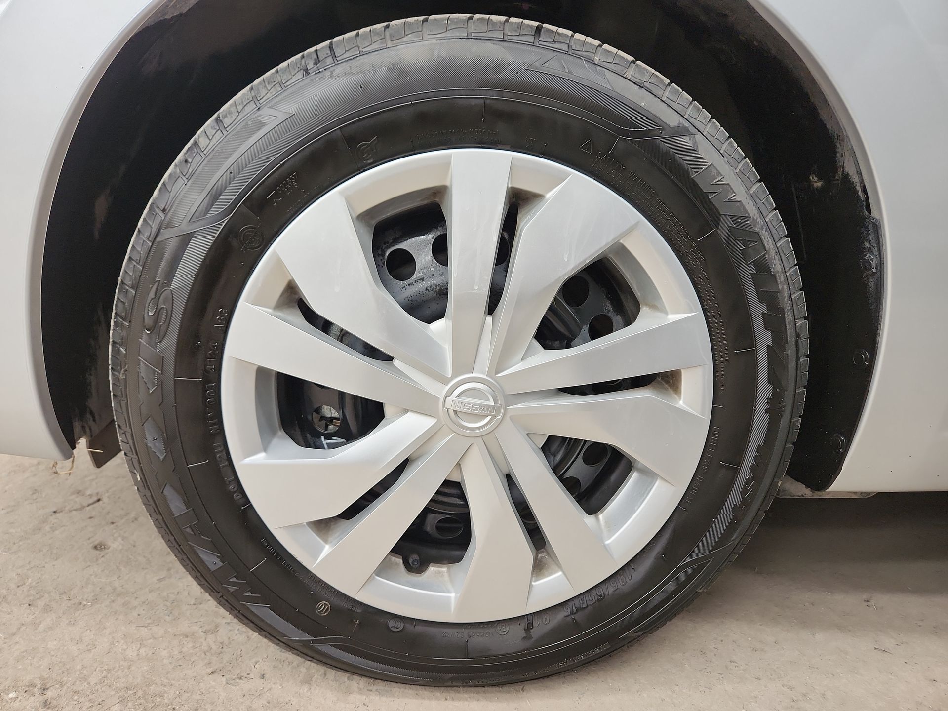 2025 Nissan VERSA SENSE MT 25