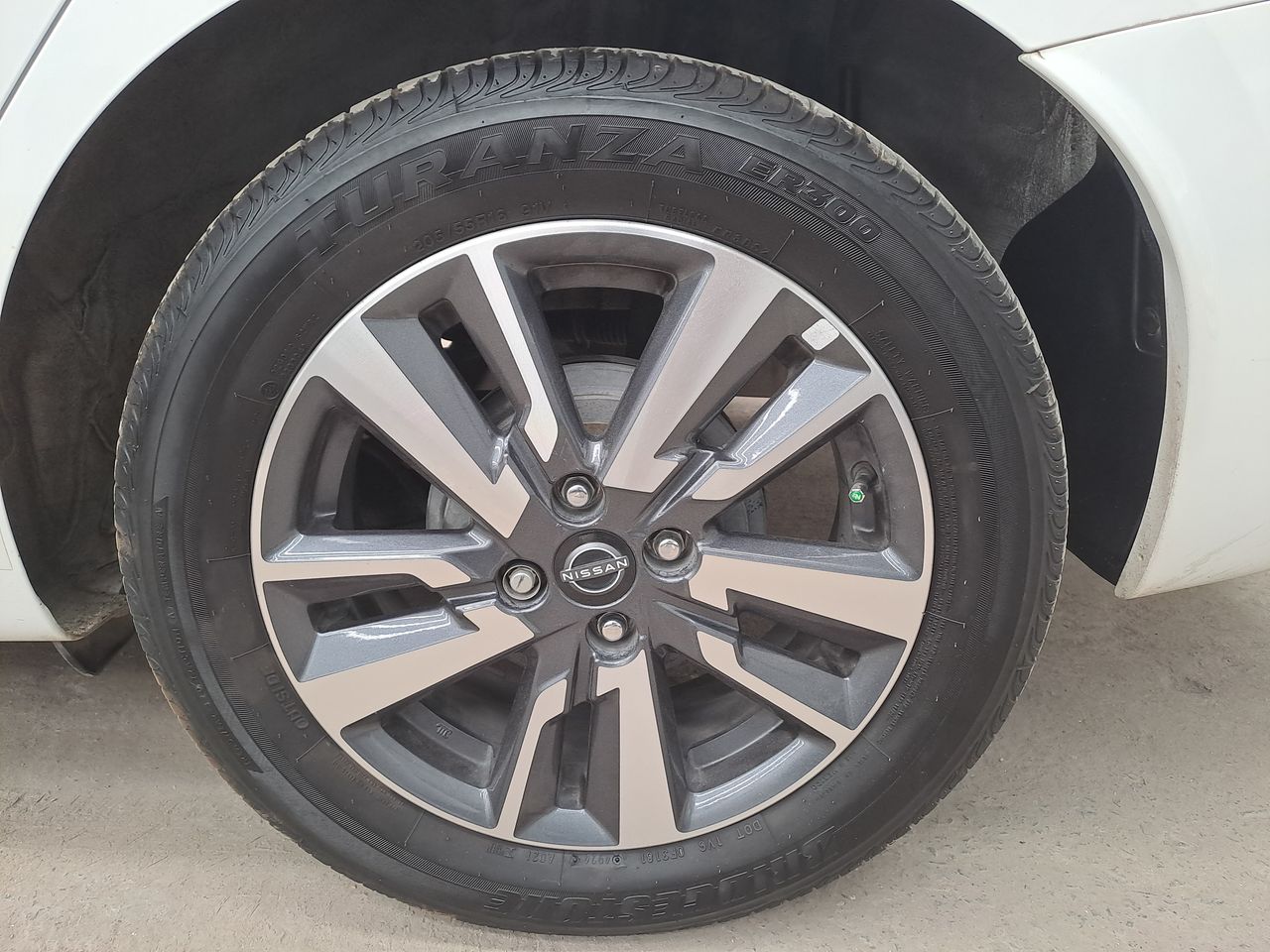 2023 Nissan VERSA ADVANCE MT 23