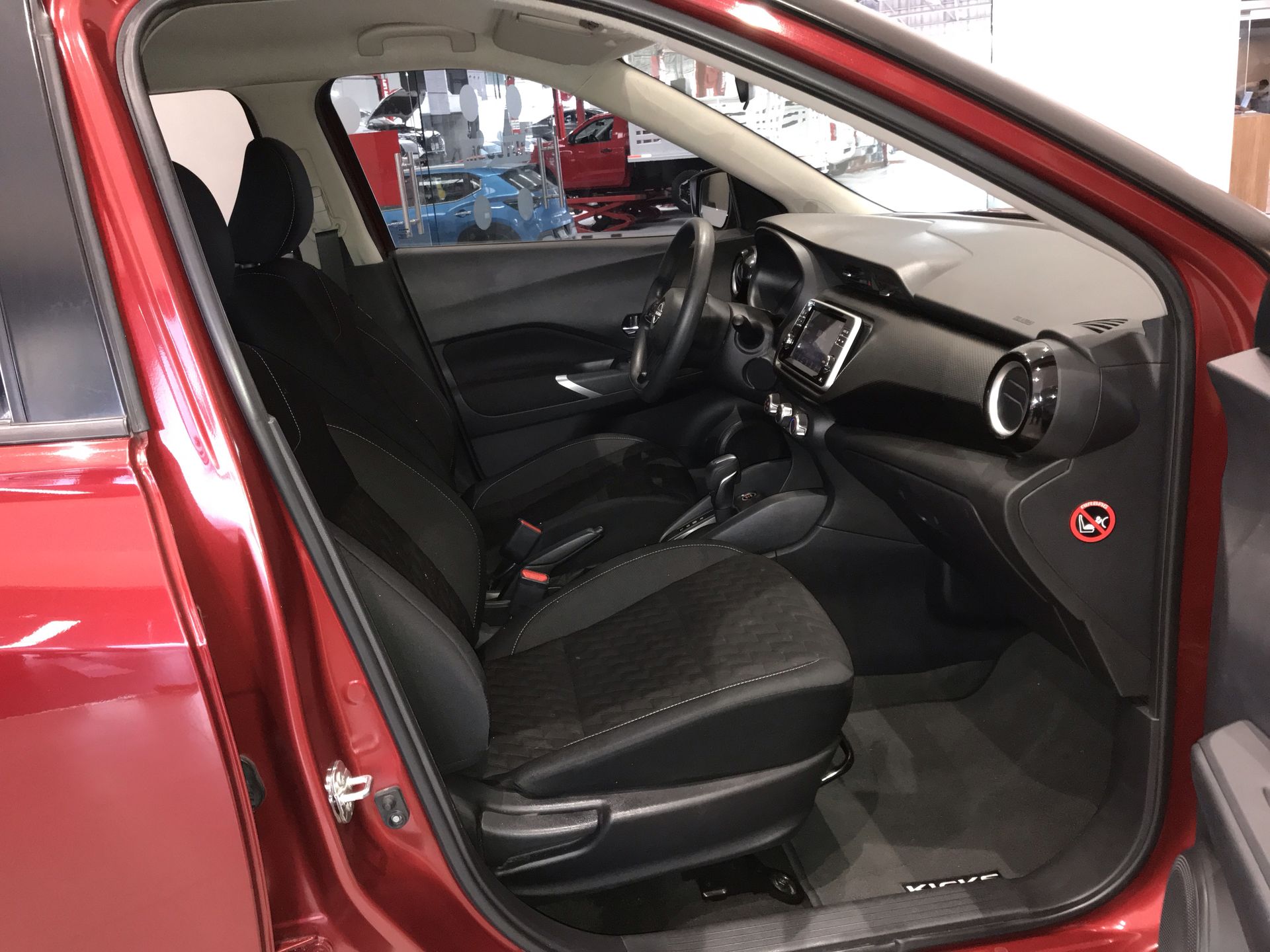 2023 Nissan KICKS ADVANCE 1.6 LTS CVT 23