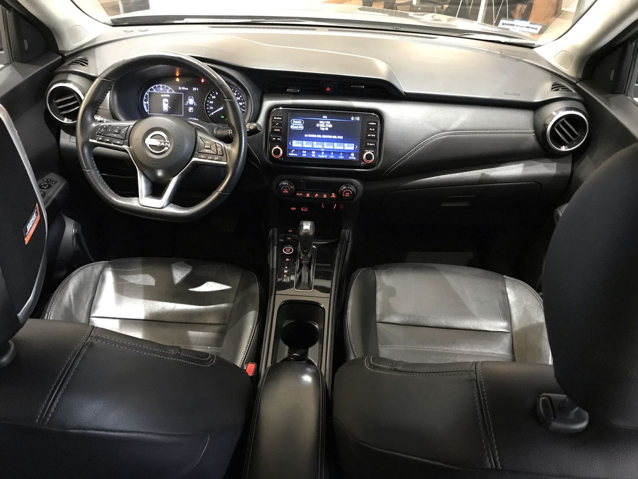 2023 Nissan KICKS PLATINUM 1.6 LTS CVT 23