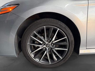2022 Toyota CAMRY XLE HV