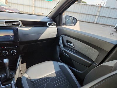 2023 RENAULT DUSTER ICONIC CVT