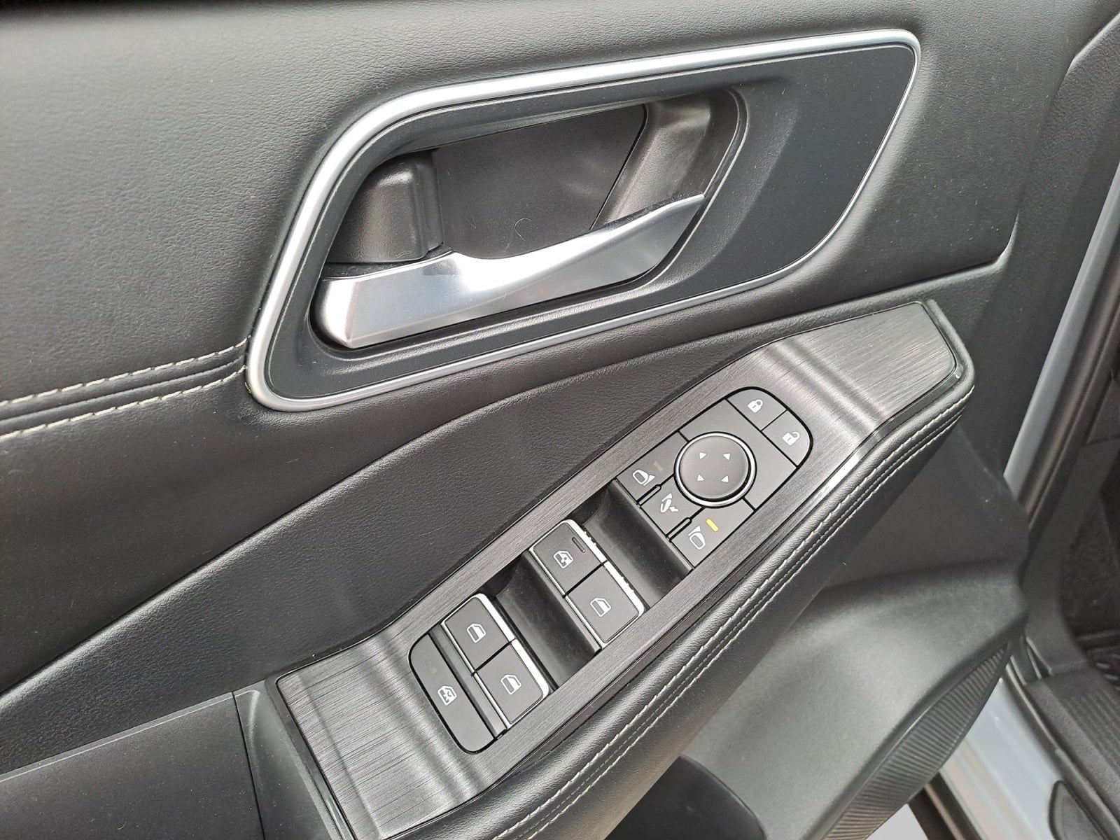 2025 Nissan X-TRAIL PLATINUM E-POWER 2 ROW 25