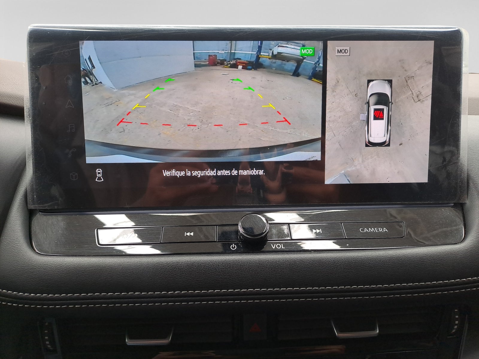 2025 Nissan X-TRAIL PLATINUM E-POWER 2 ROW 25