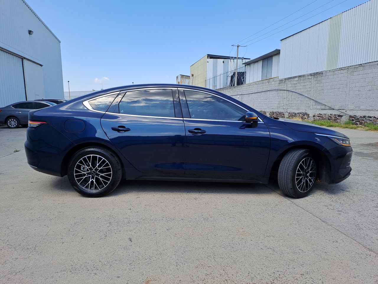 2026 BYD KING DM-I 1.5L FWD 55KM