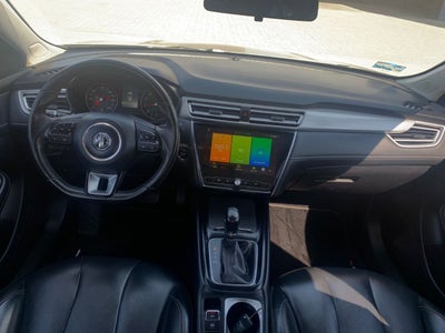 2024 MG MG5 1.5L DEL ELEGANCE MT