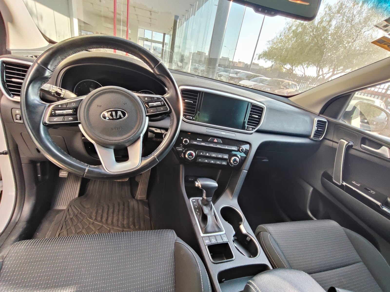 2021 Kia SPORTAGE 2.0L EX T/A