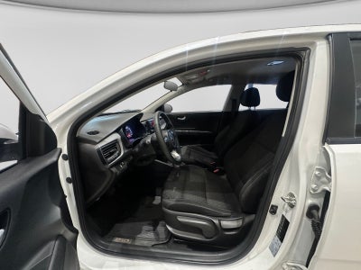 2018 Kia RIO LX 1.6 AT