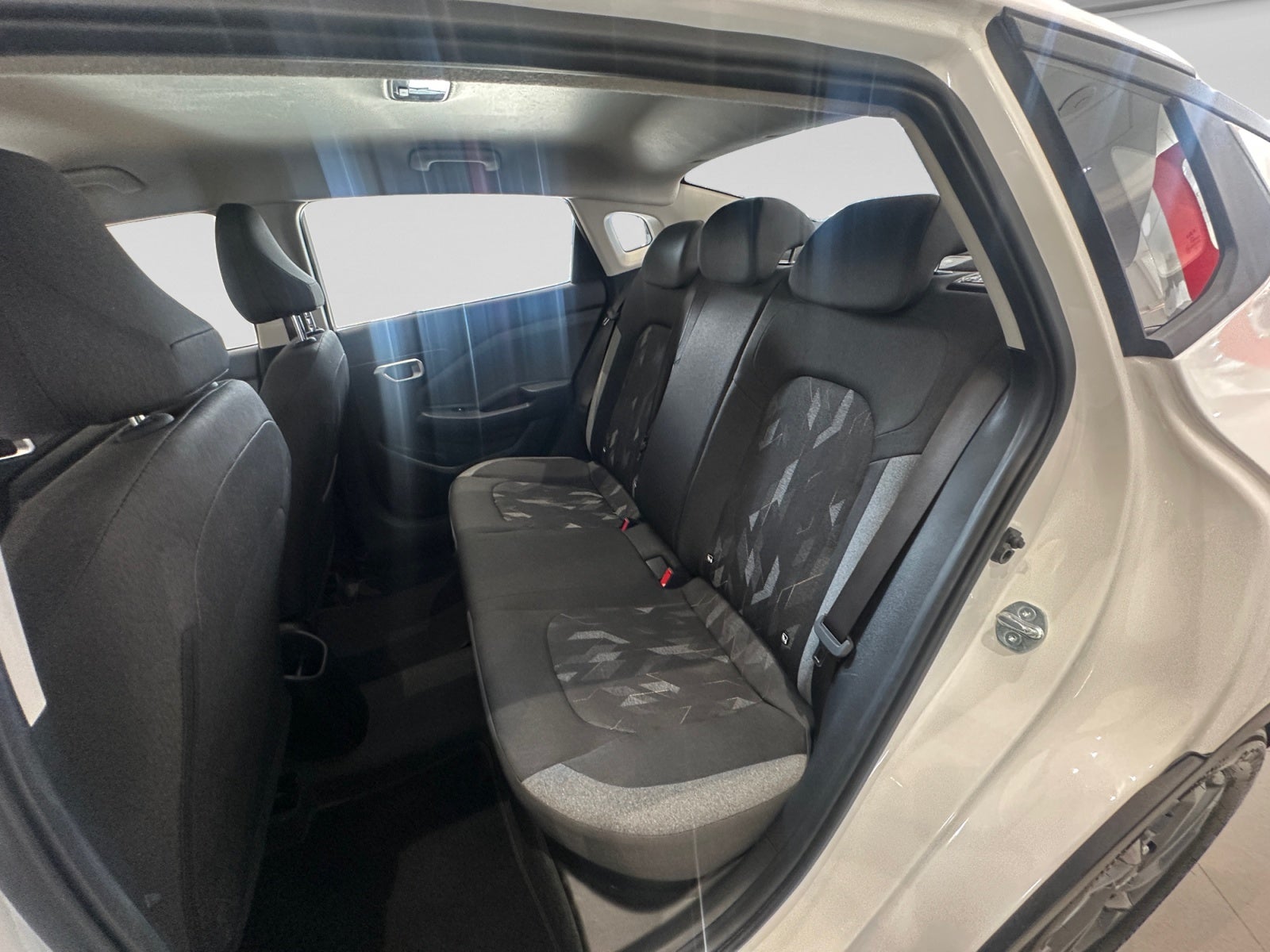 2026 Kia K3 LX MT