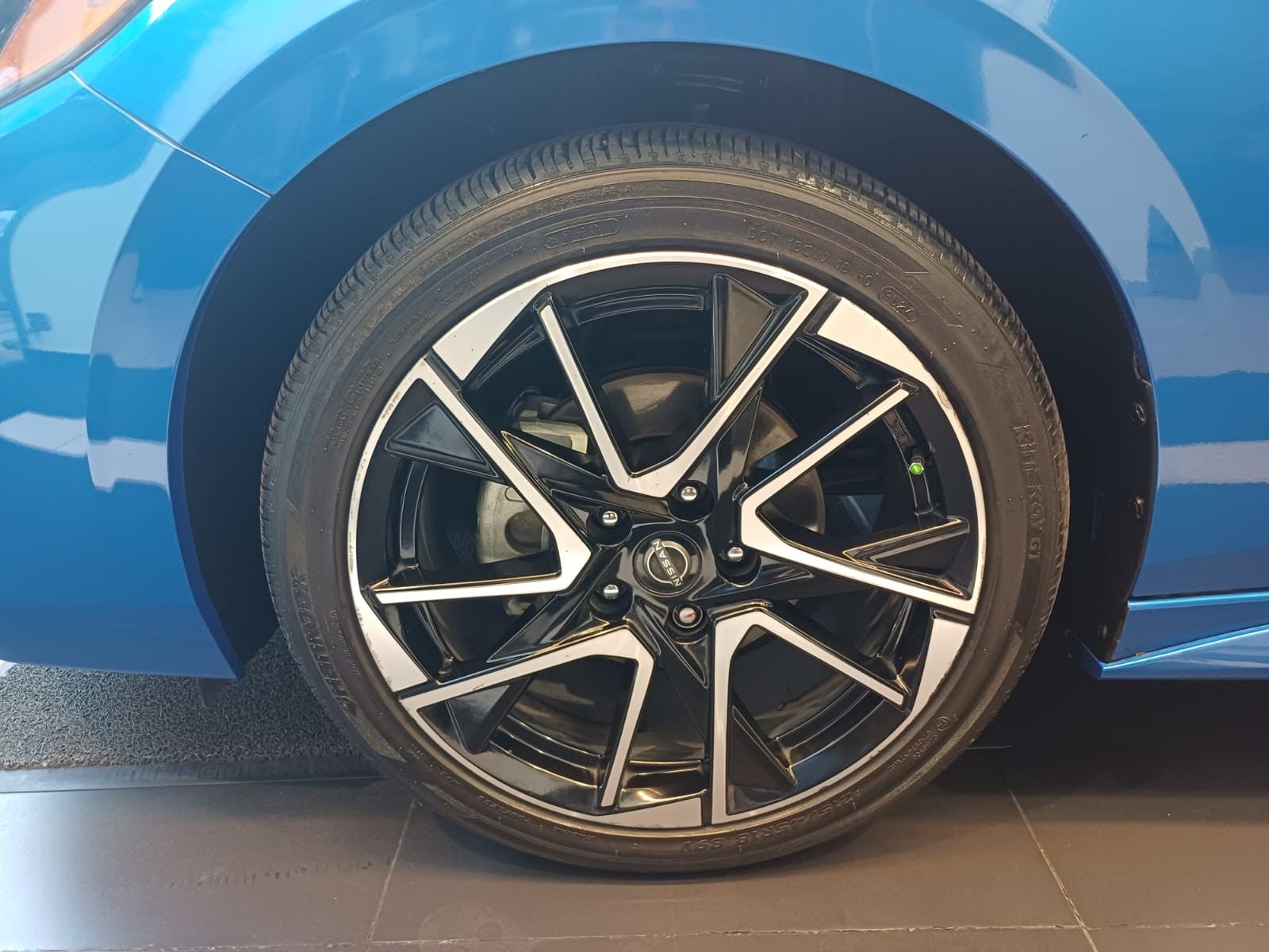 2024 Nissan SENTRA PLATINUM BITONO CVT 24
