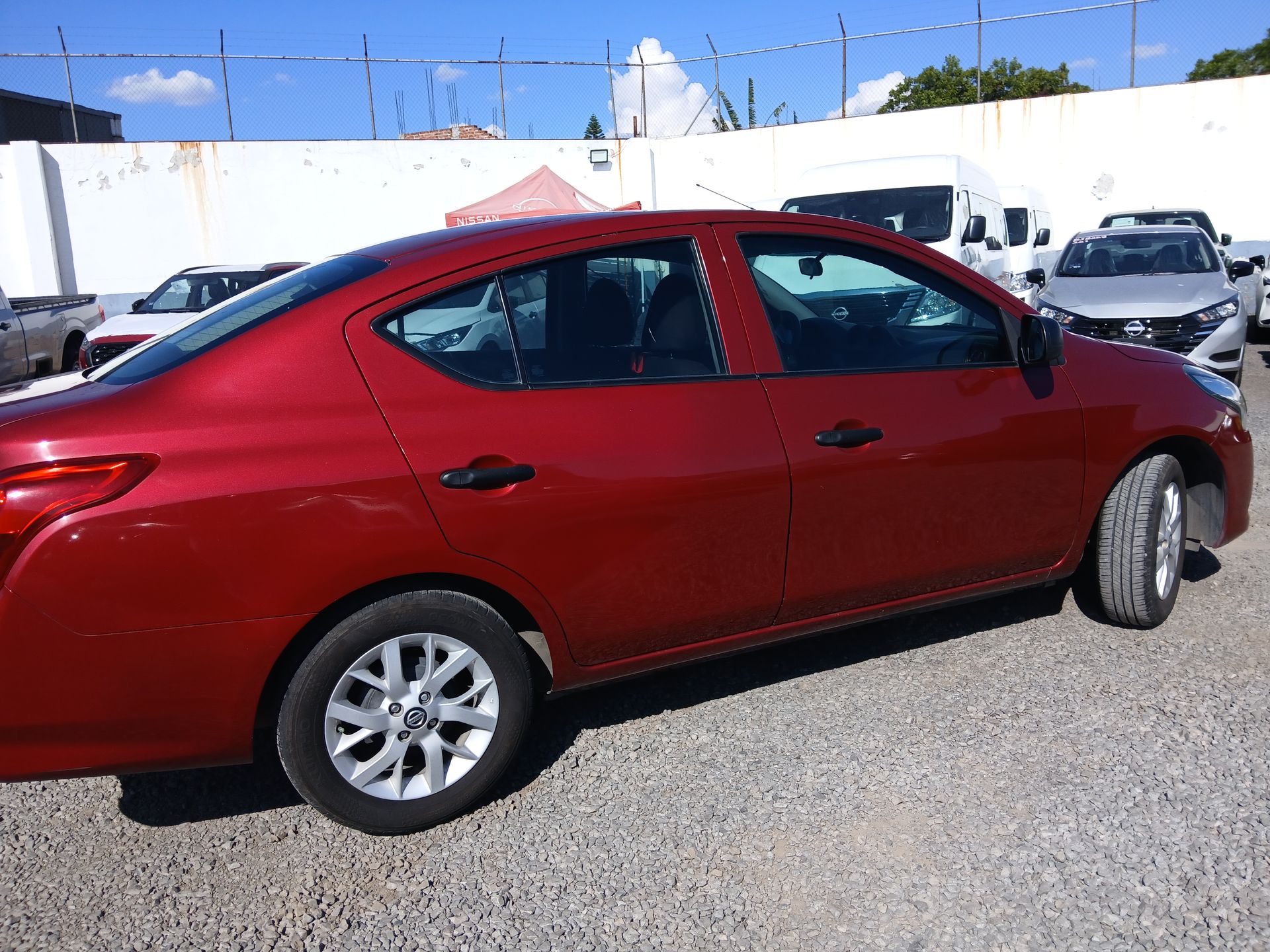 2022 Nissan V-DRIVE V-DRIVE T/M A/C