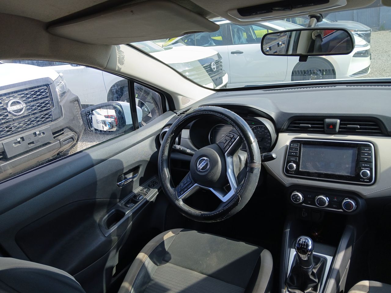 2021 Nissan VERSA ADVANCE MT 21