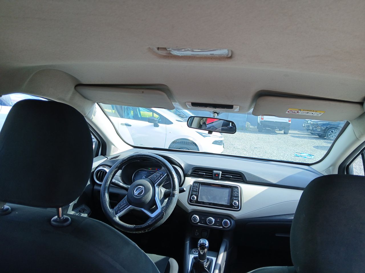 2021 Nissan VERSA ADVANCE MT 21