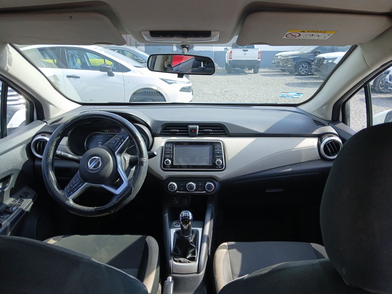 2021 Nissan VERSA ADVANCE MT 21