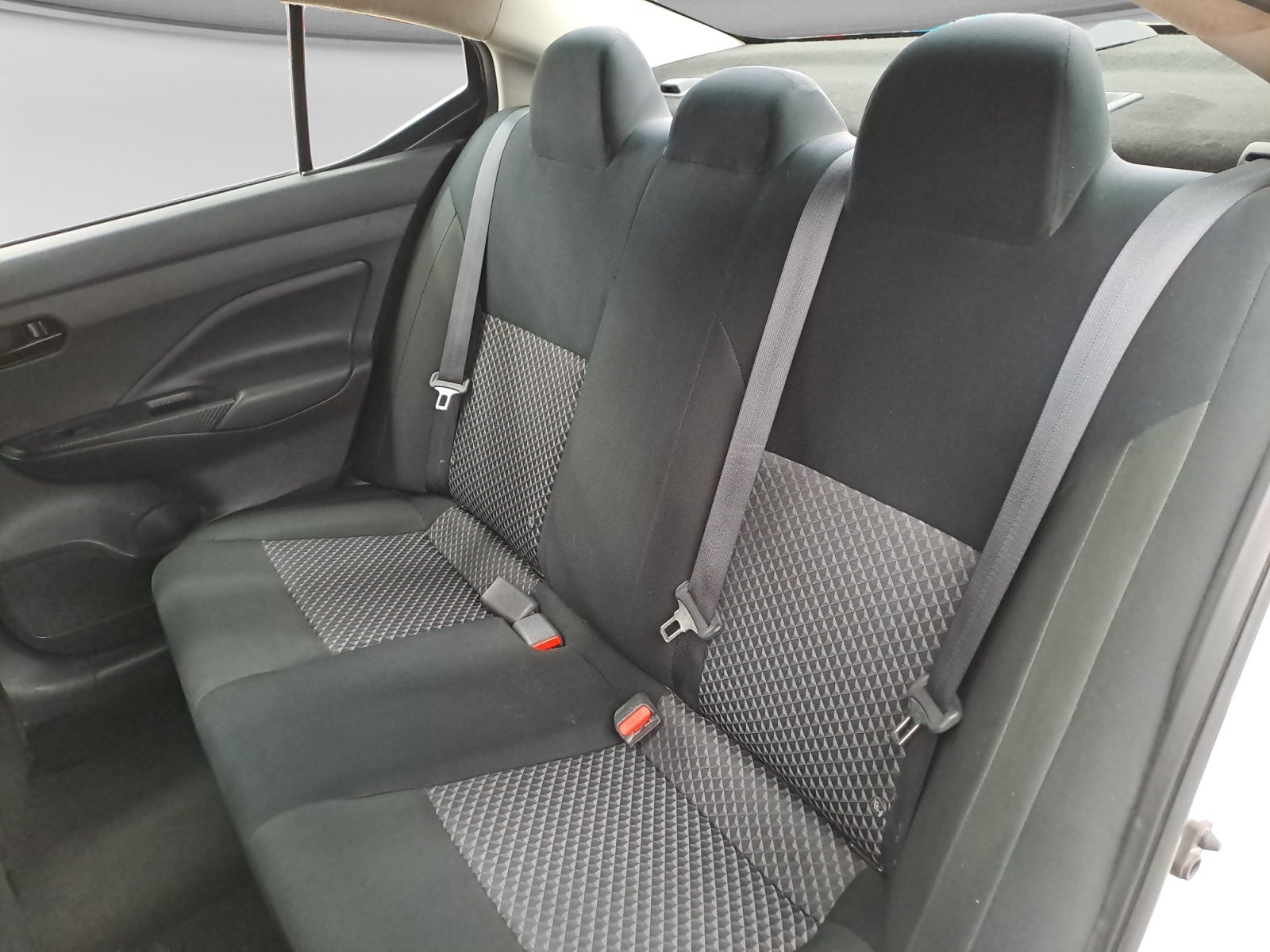 2024 Nissan VERSA SENSE MT 24