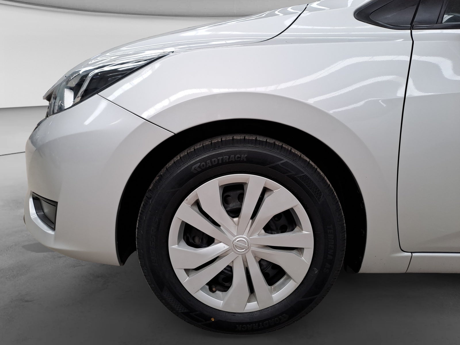 2024 Nissan VERSA SENSE MT 24