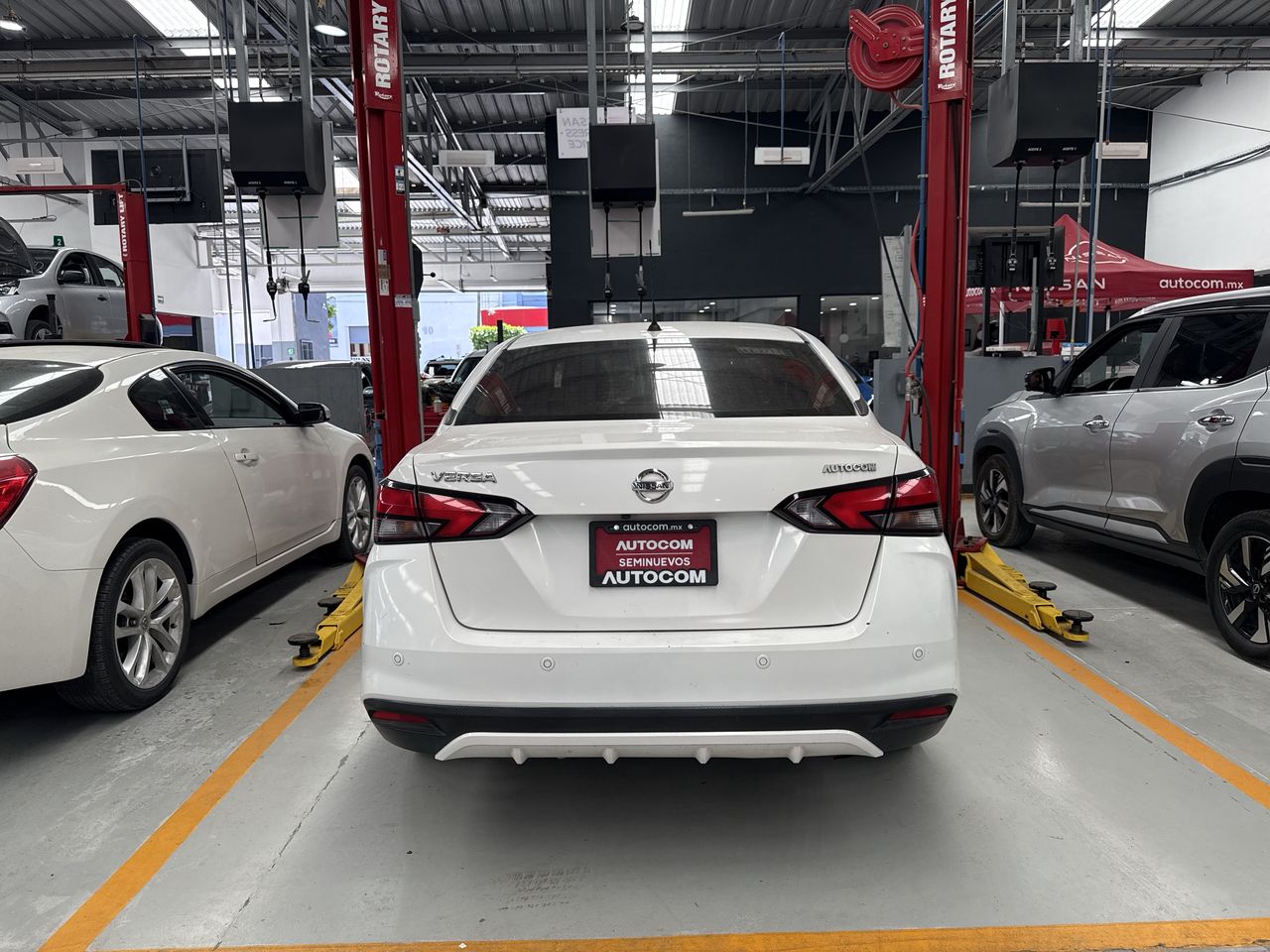 2020 Nissan VERSA VERSA ADVANCE CVT