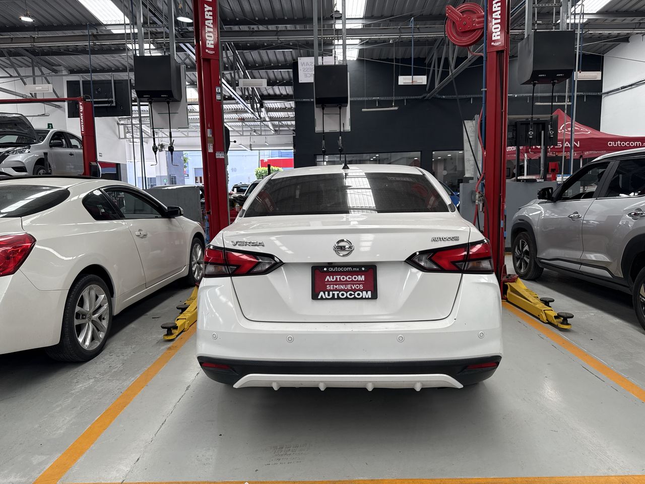 2020 Nissan VERSA VERSA ADVANCE CVT