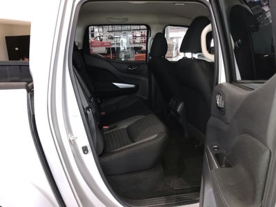 2021 Nissan FRONTIER LE TA 21