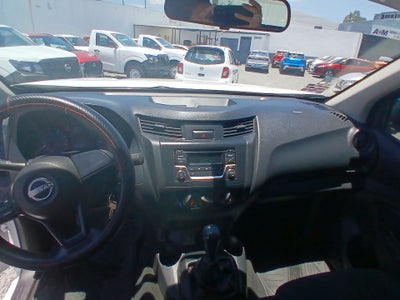 2024 Nissan NP300 NP300 CHASIS TM AC 24