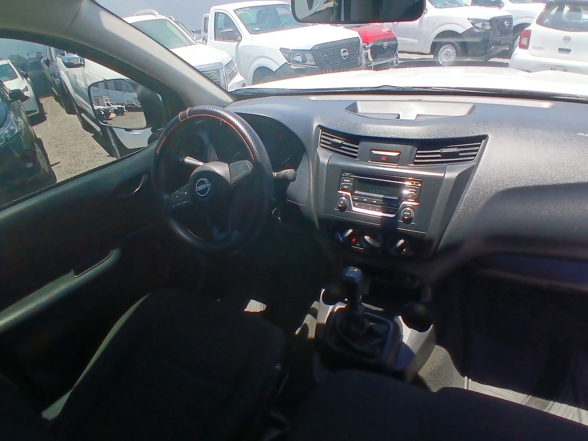 2024 Nissan NP300 NP300 CHASIS TM AC 24