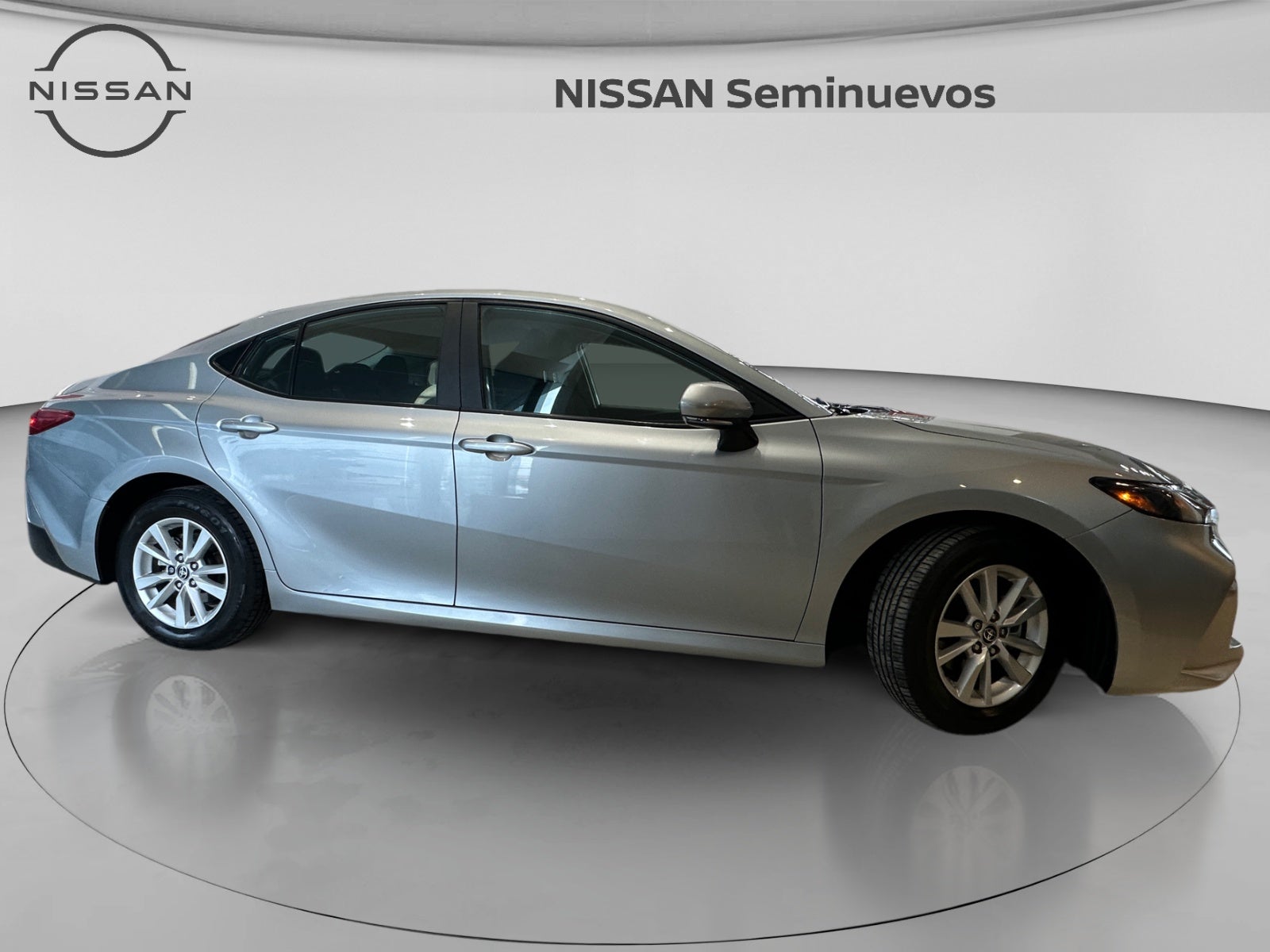 2025 Toyota CAMRY LE HEV