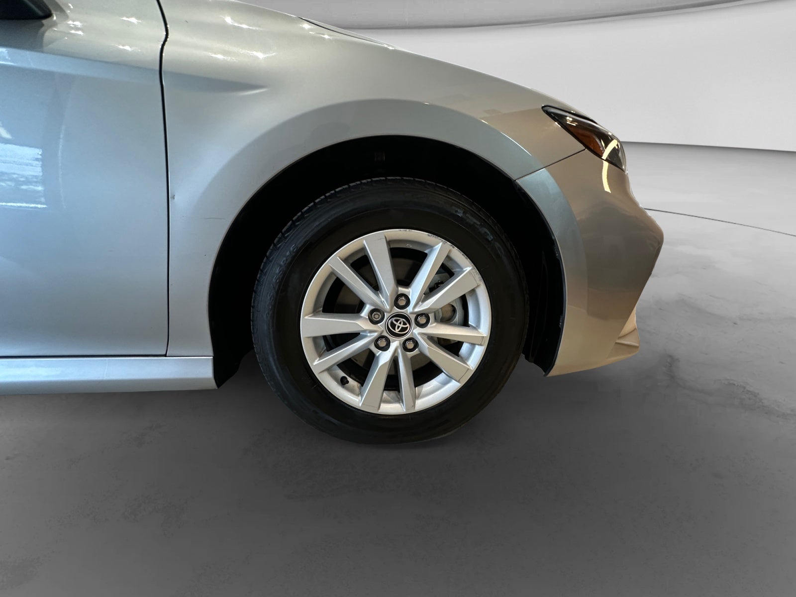 2025 Toyota CAMRY LE HEV
