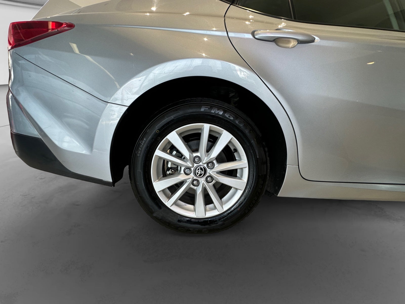 2025 Toyota CAMRY LE HEV