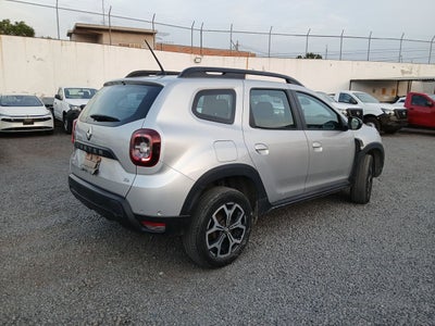2023 RENAULT DUSTER ICONIC CVT