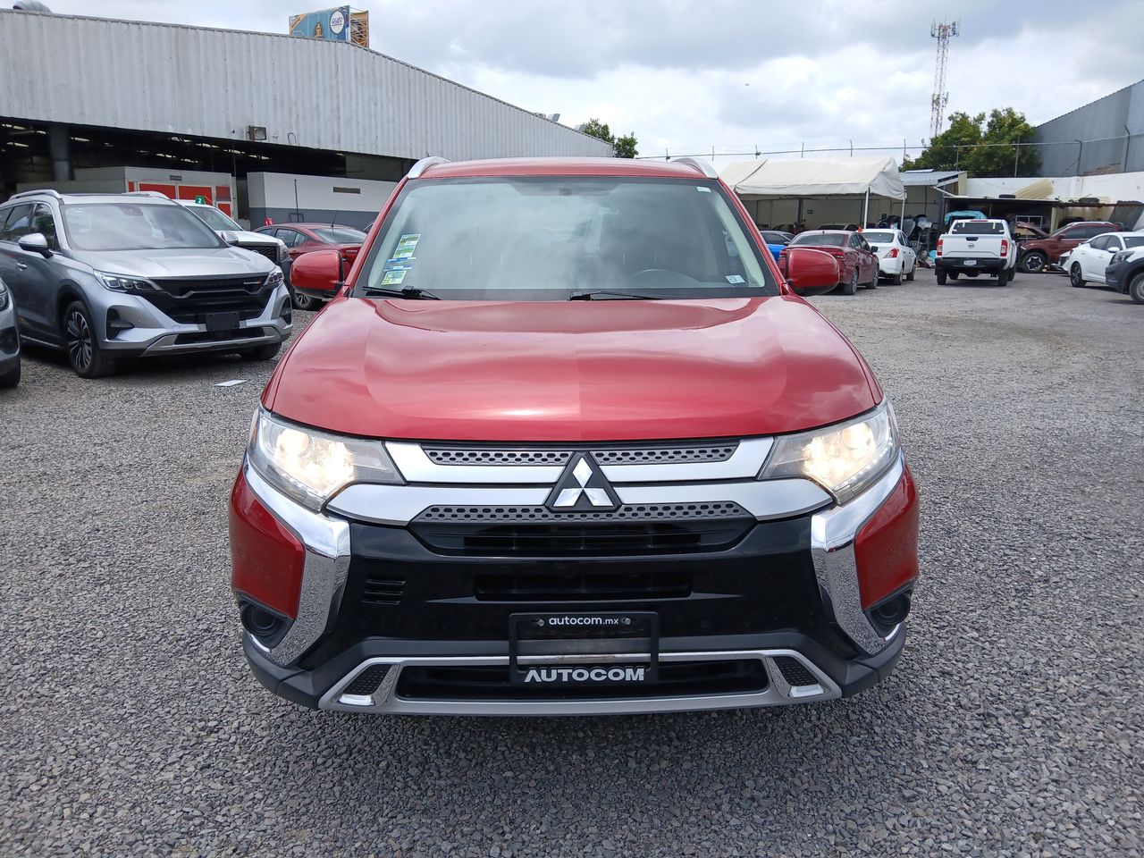 2019 Mitsubishi OUTLANDER ES