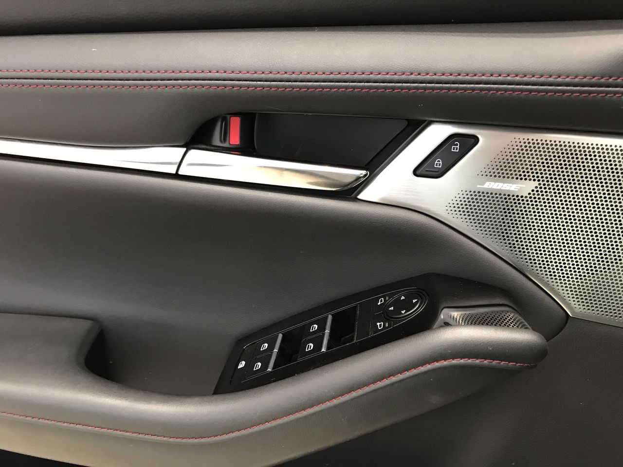 2022 Mazda MAZDA3 SIGNATURE AWD