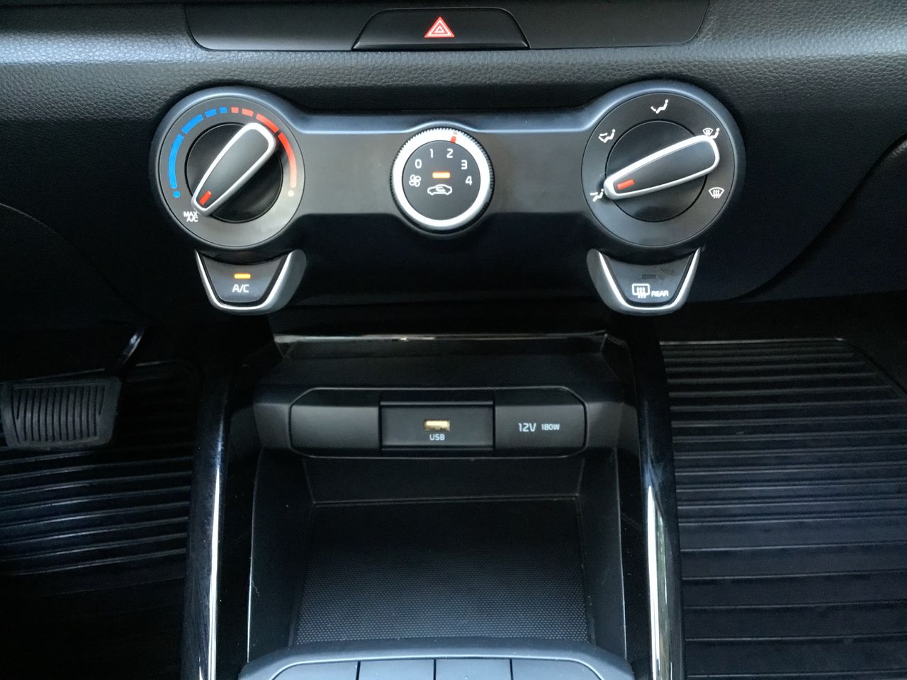 2021 Kia RIO LX TA