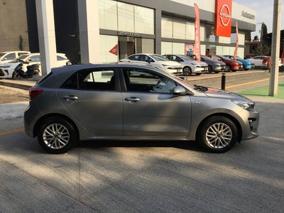 2021 Kia RIO LX TA