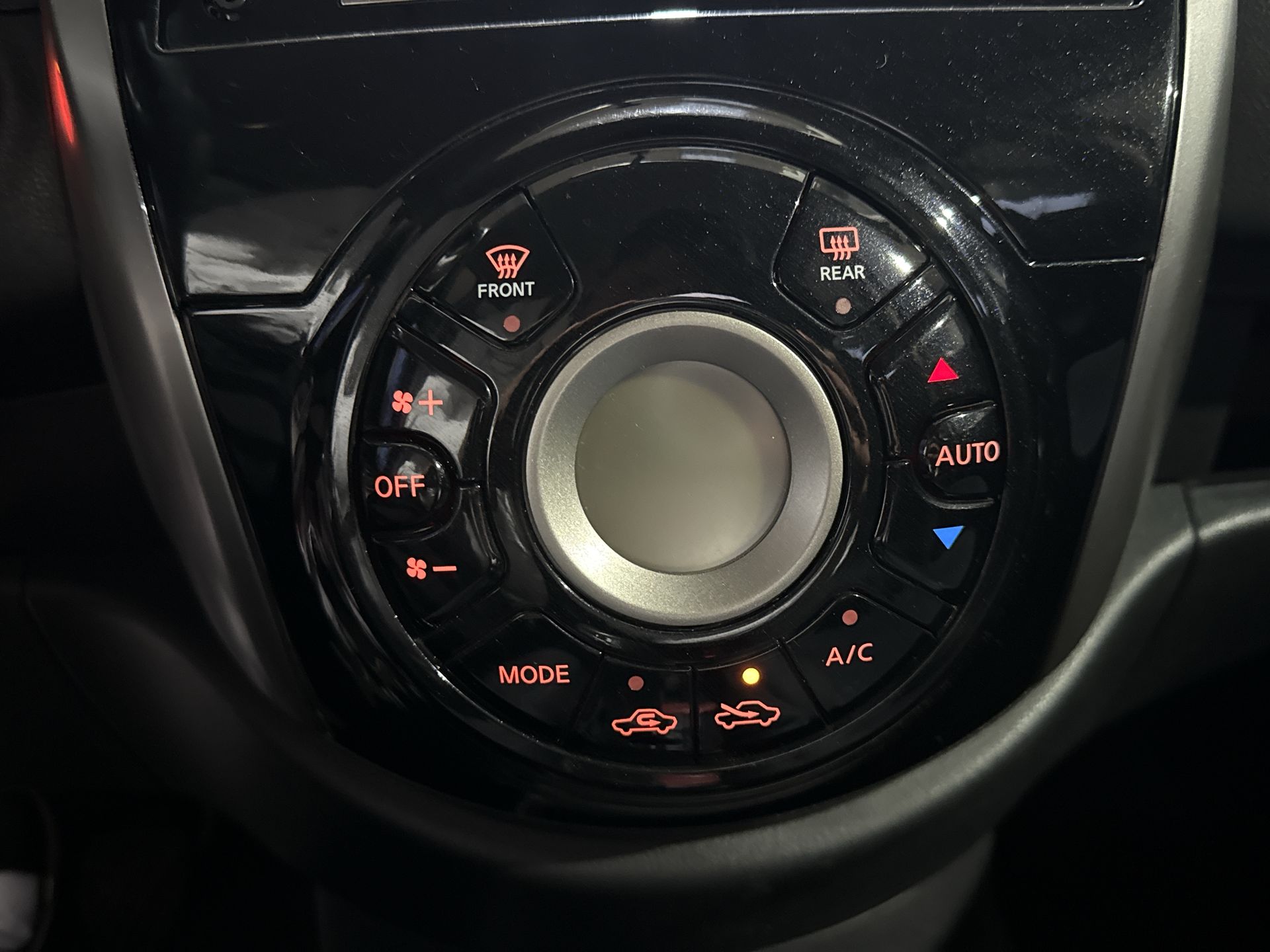 2019 Nissan MARCH SR NAVI TM