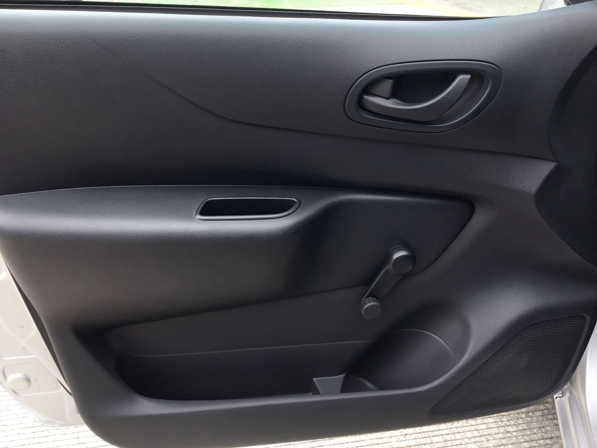 2025 Nissan FRONTIER PICK UP TM AC 25