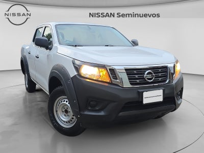 2020 Nissan NP300 DOBLE CABINA DOBLE CABINA S TM AC PAQ. SEG. 6VEL
