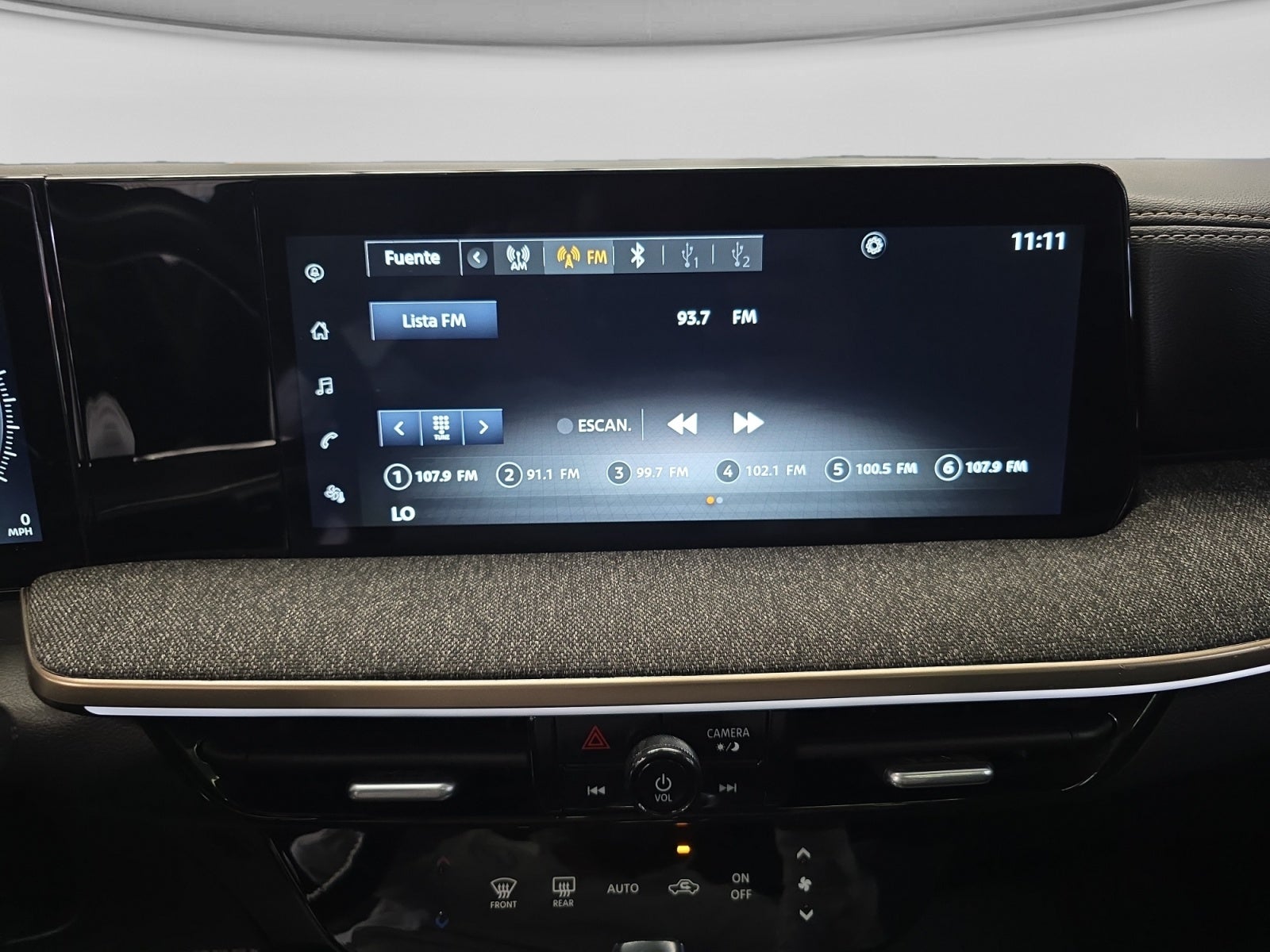 2025 Nissan KICKS PLATINUM CVT 25
