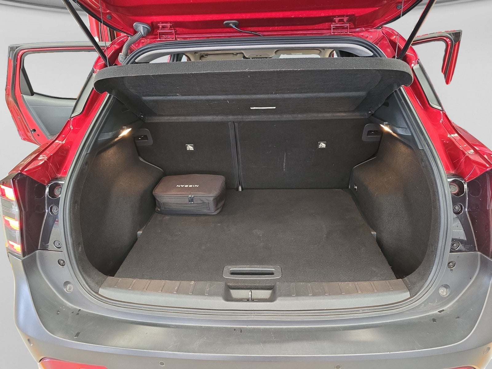 2025 Nissan KICKS PLATINUM CVT 25